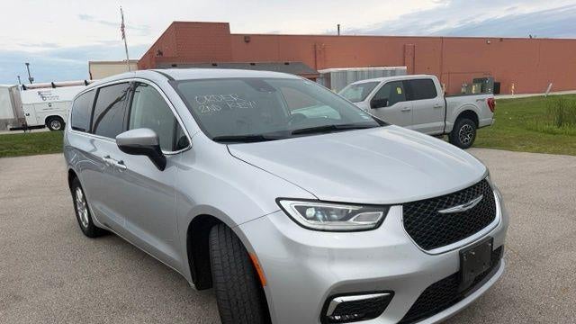 Preowned 2023 Chrysler Pacifica Touring L for Sale