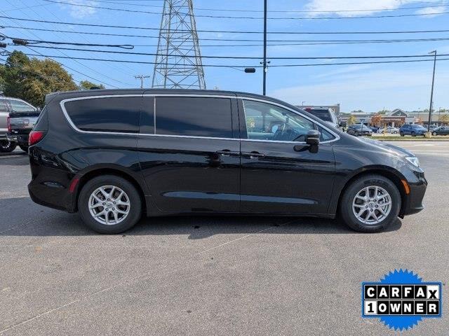 2023 Chrysler Pacifica - $23,310