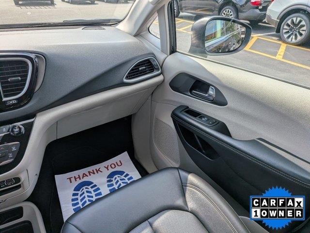 2023 Chrysler Pacifica - $23,310