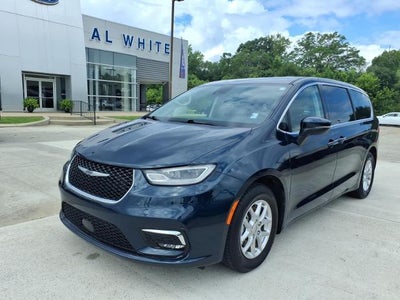 Photo of a 2023 Chrysler Pacifica Touring L 4DR Mini-Van for sale