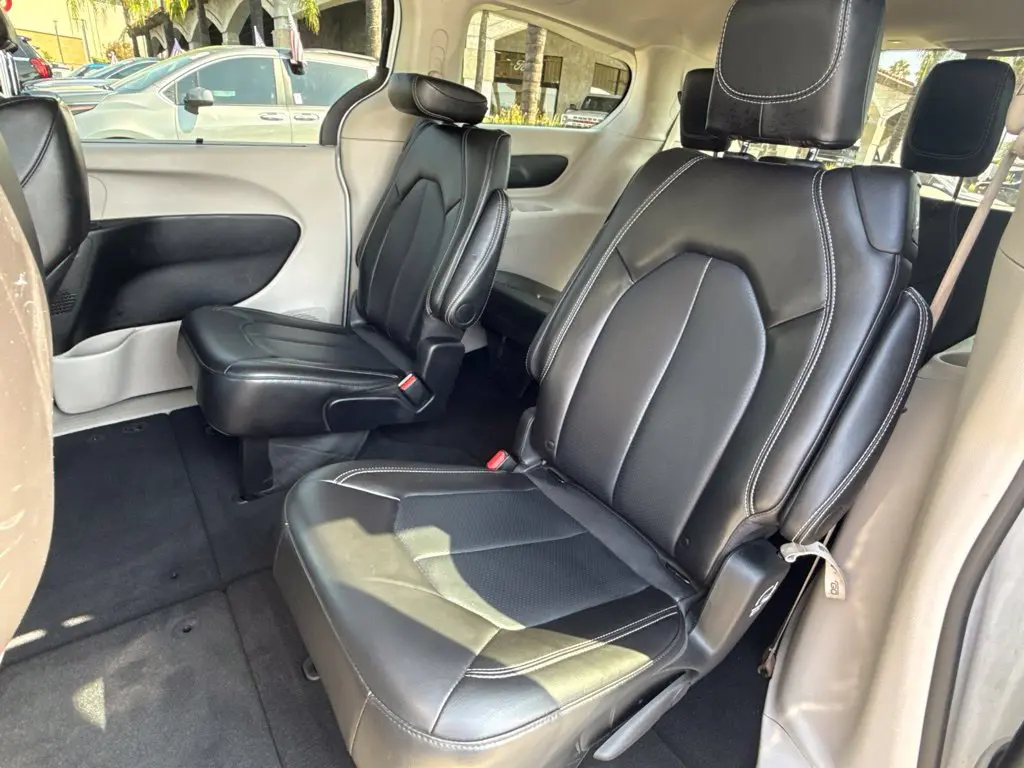 2024 Chrysler Pacifica - $19,998