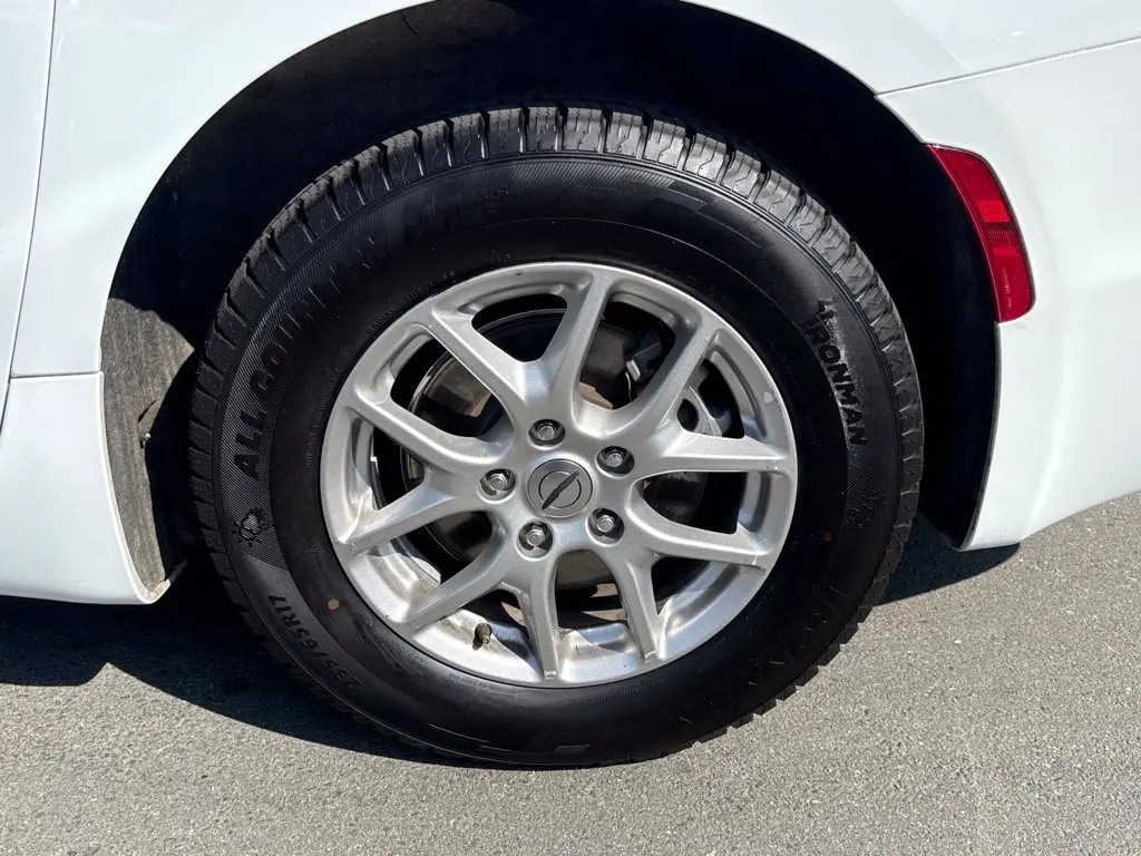 2024 Chrysler Pacifica - $19,998
