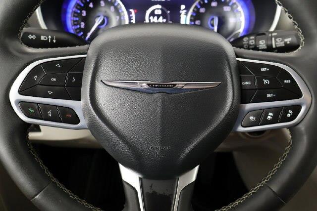 2024 Chrysler Pacifica - $21,400