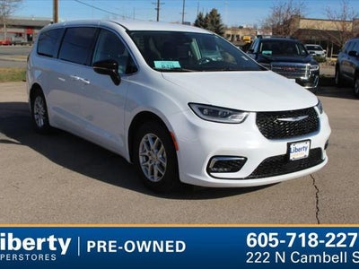 Photo of a 2024 Chrysler Pacifica Touring L 4DR Mini-Van for sale