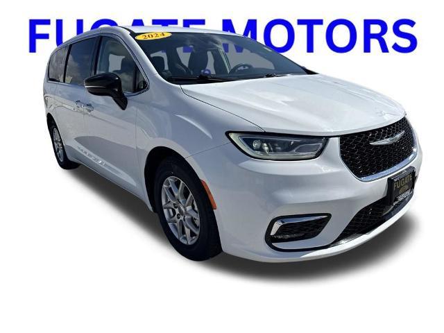2024 Chrysler Pacifica - $24,900
