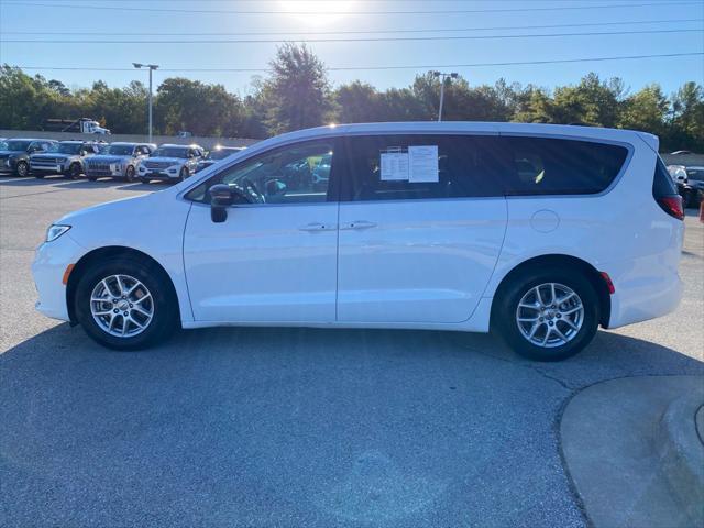 2024 Chrysler Pacifica - $24,434
