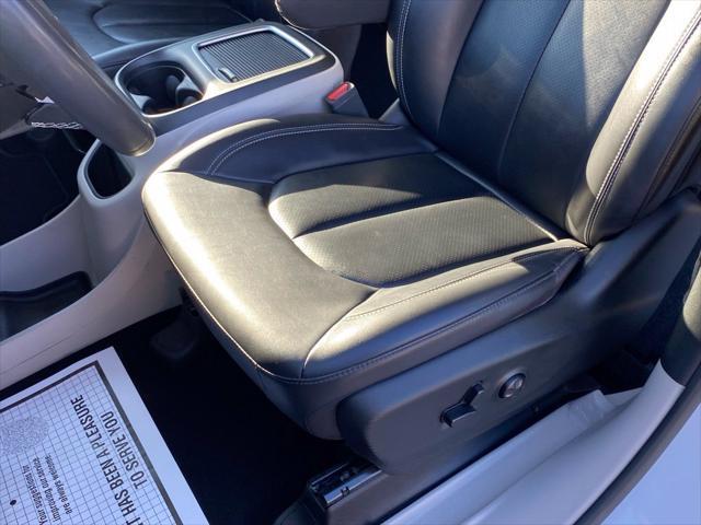2024 Chrysler Pacifica - $24,434