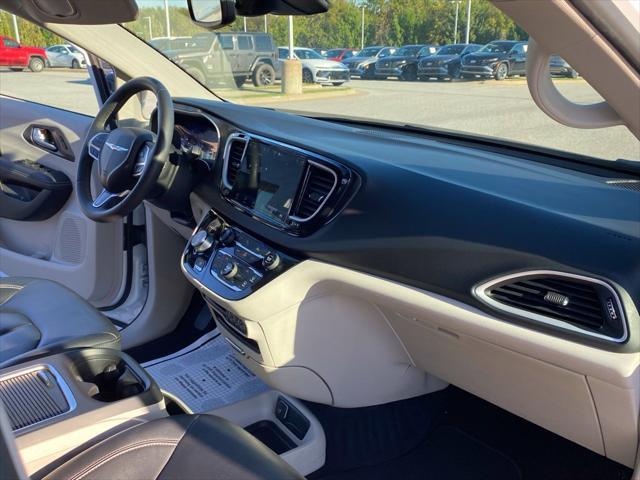 2024 Chrysler Pacifica - $24,434