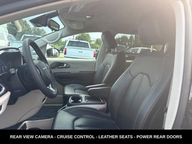 2024 Chrysler Pacifica - $21,994