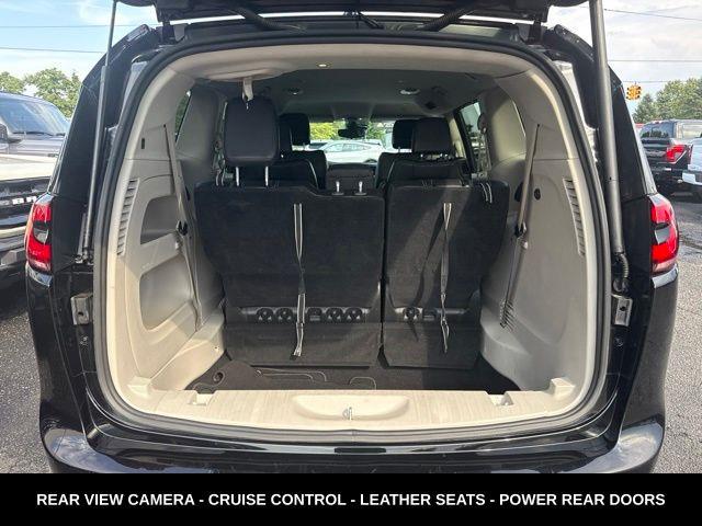 2024 Chrysler Pacifica - $21,994