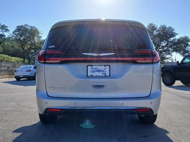 2024 Chrysler Pacifica - $24,288
