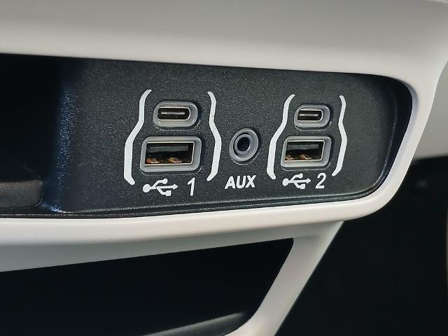 2024 Chrysler Pacifica - $24,288