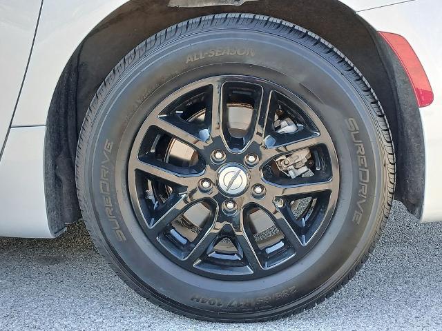 2024 Chrysler Pacifica - $24,288