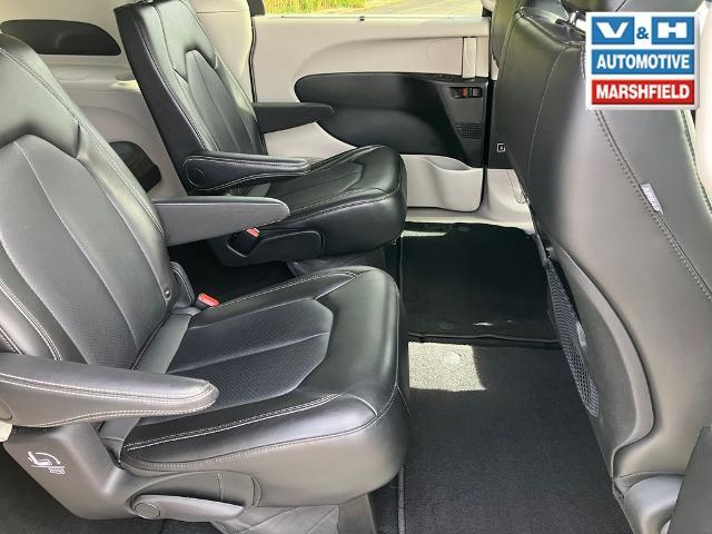 2024 Chrysler Pacifica - $24,300