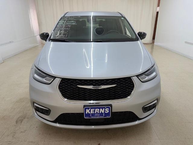 2024 Chrysler Pacifica - $24,860