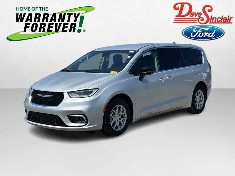 2024 Chrysler Pacifica - $25,500