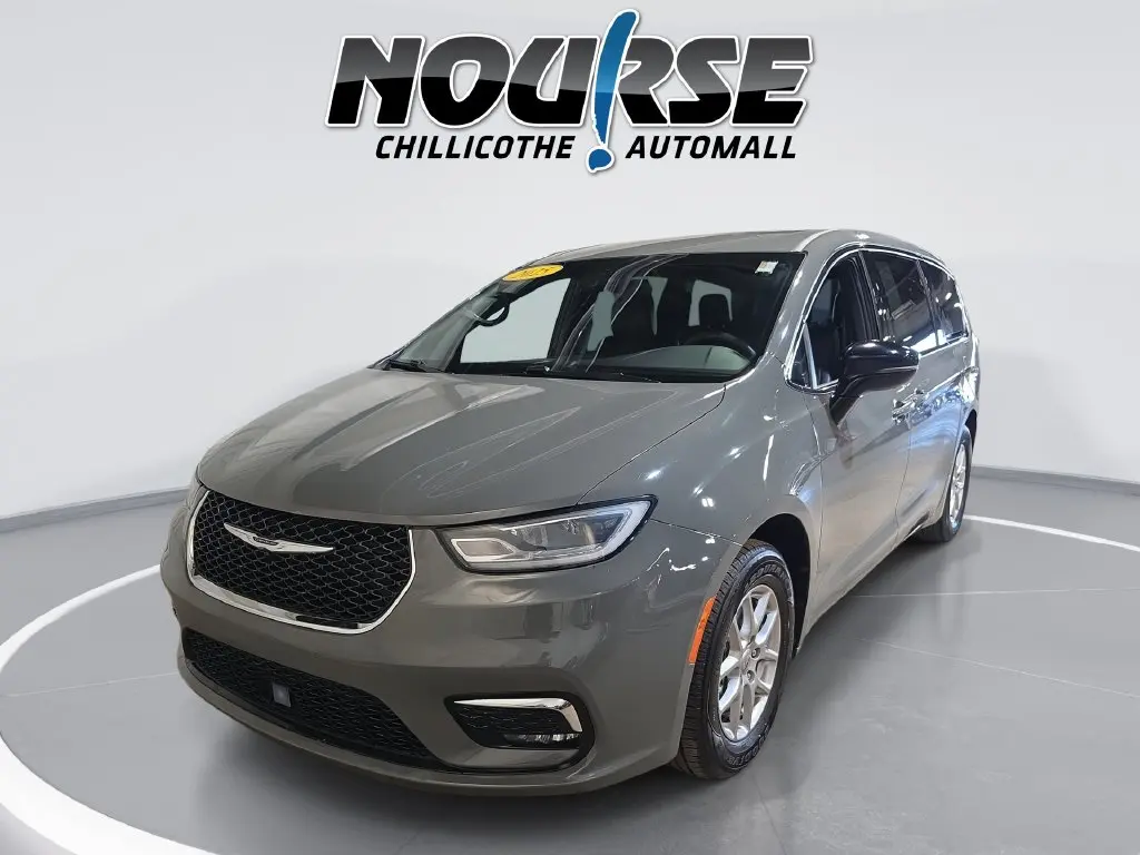 2025 Chrysler Pacifica - $22,582