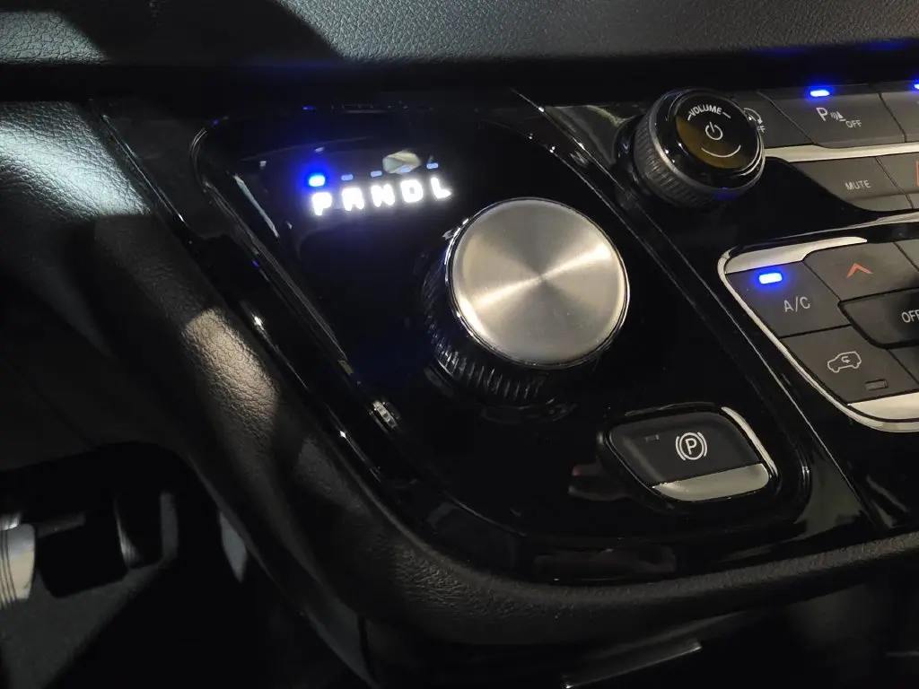 2025 Chrysler Pacifica - $22,582
