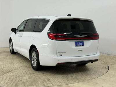2025 Chrysler Pacifica Select 4DR Mini-Van