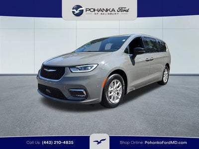 2025 Chrysler Pacifica Select 4DR Mini-Van