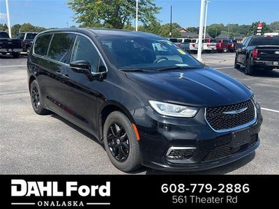 2025 Chrysler Pacifica Select 4DR Mini-Van