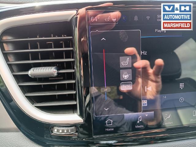 2025 Chrysler Pacifica - $28,000