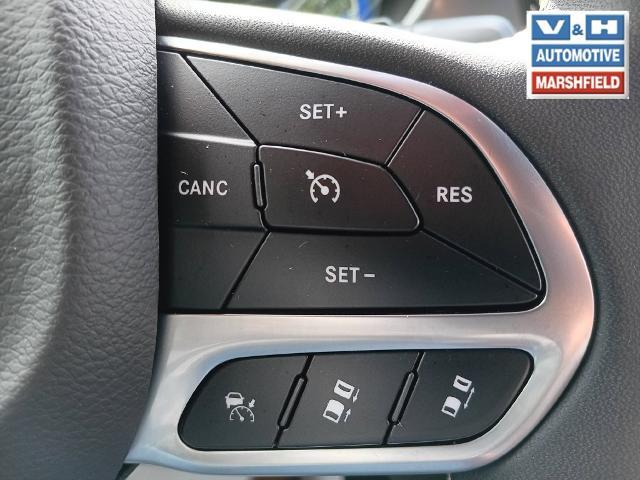 2025 Chrysler Pacifica - $28,000