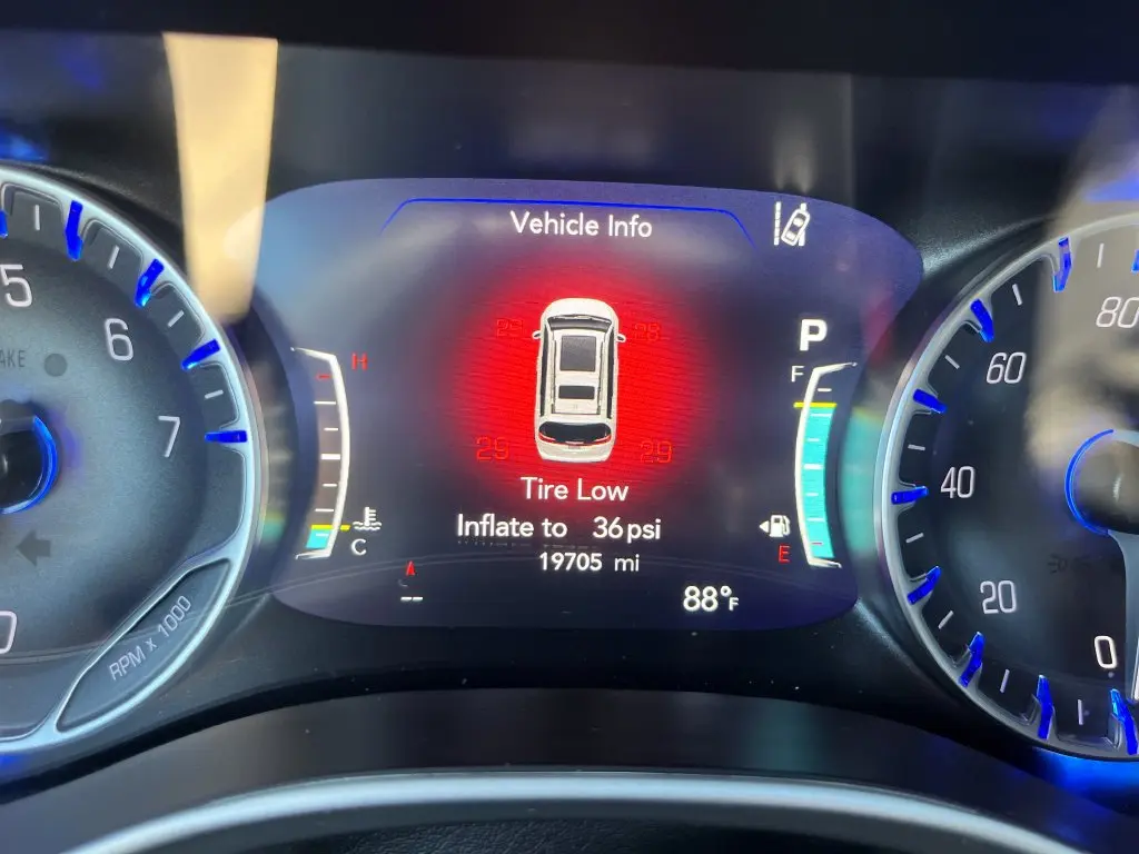 2026 Chrysler Pacifica - $32,400