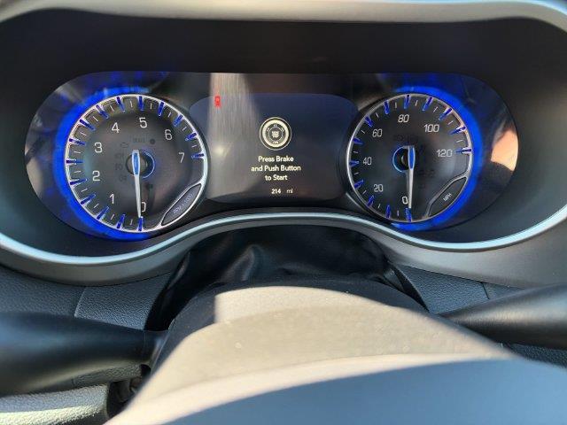 2027 Chrysler Pacifica - $38,000