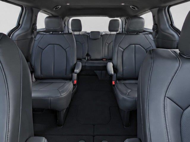 2027 Chrysler Pacifica - $38,000