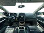 2012 Town and Country Thumbnail 13