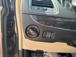 2012 Town and Country Thumbnail 18