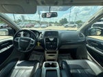 2012 Town and Country Thumbnail 22