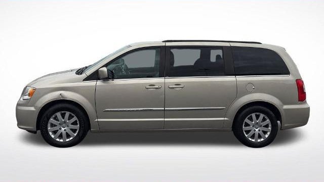 2013 Chrysler Town and Country Touring