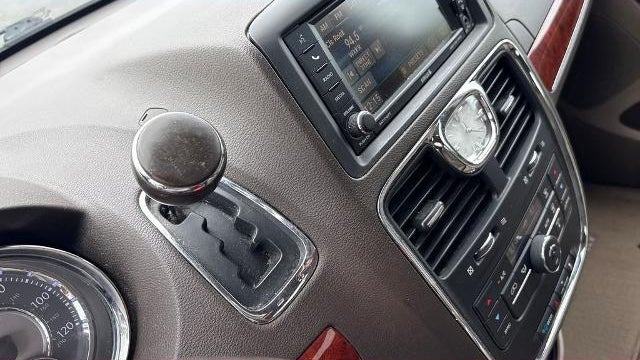 2013 Chrysler Town and Country Touring