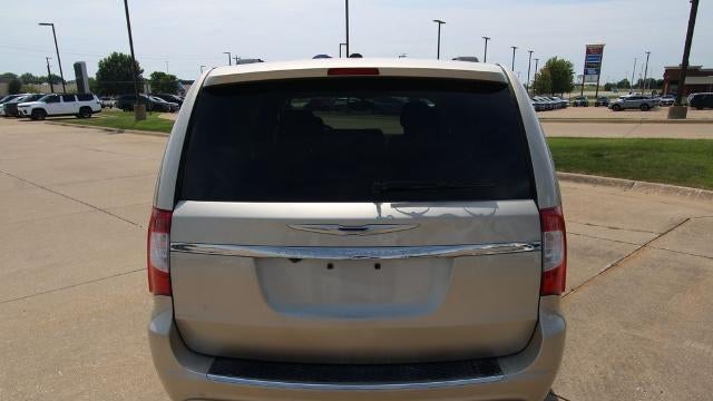 2015 Chrysler Town and Country Touring