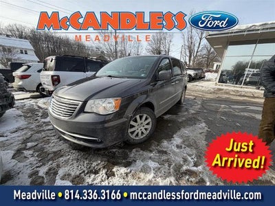 Photo of a 2015 Chrysler Town And Country Touring 4DR Mini-Van for sale