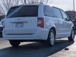 2016 Town and Country Thumbnail 7