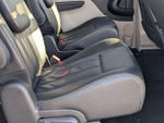 2016 Town and Country Thumbnail 24