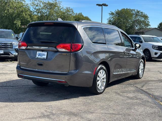 2017 Chrysler Pacifica - $9,966