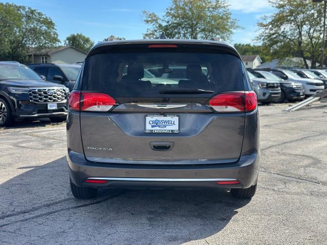 2017 Chrysler Pacifica - $9,966