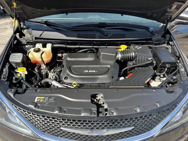 2017 Chrysler Pacifica - $9,966