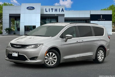 Photo of a 2017 Chrysler Pacifica Touring-L 4DR Mini-Van for sale