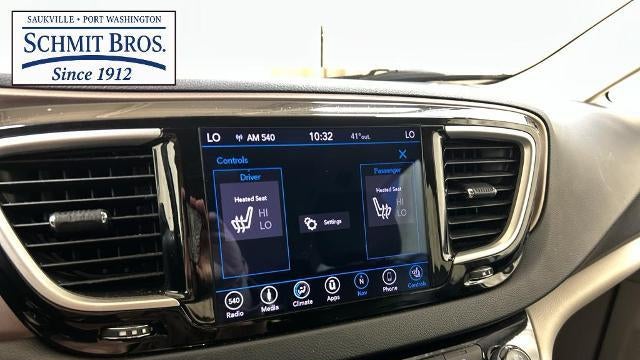 2018 Chrysler Pacifica Touring L