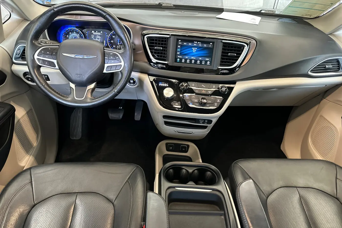 2019 Chrysler Pacifica - $15,750