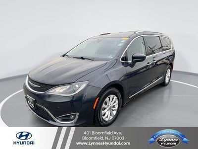 Photo of a 2019 Chrysler Pacifica Touring L 4DR Mini-Van for sale