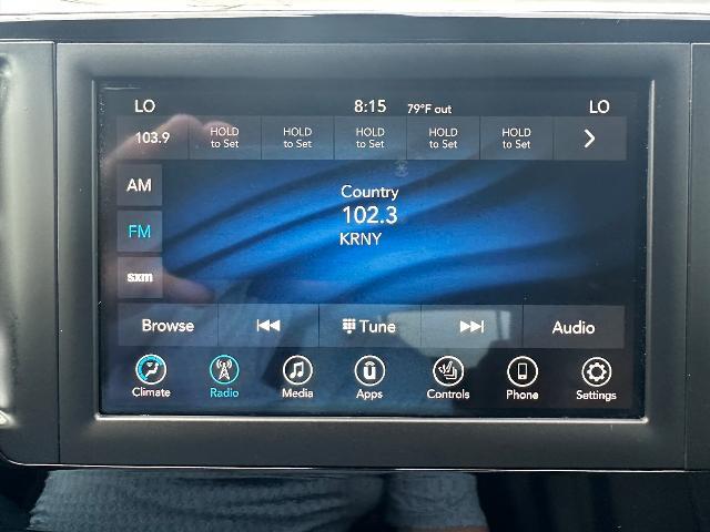 2020 Chrysler Pacifica - $9,900