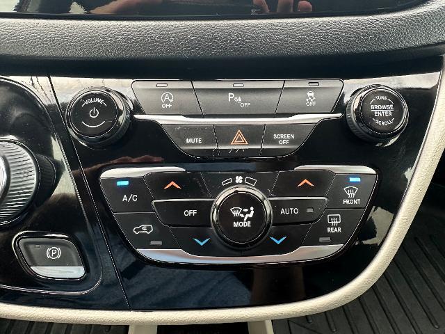 2020 Chrysler Pacifica - $9,900