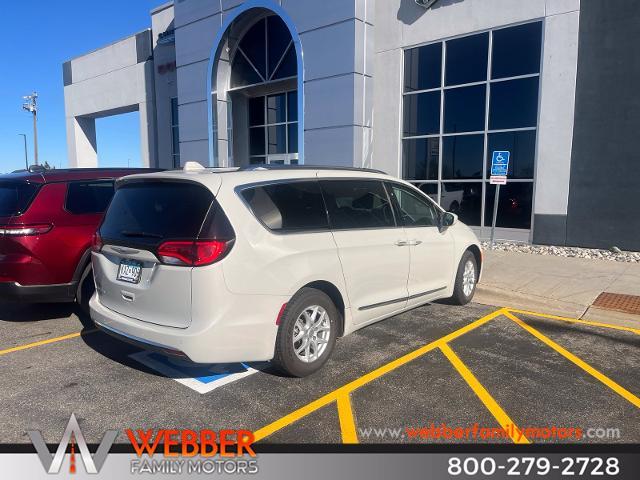 2020 Chrysler Pacifica - $21,990
