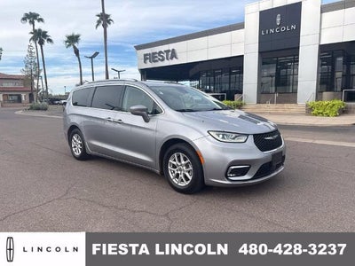 2021 Chrysler Pacifica Touring L 4DR Mini-Van